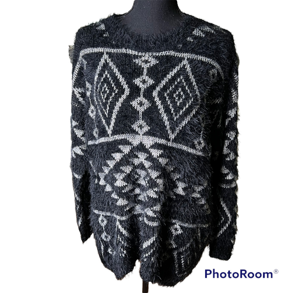 Sugarmint Pullover Sweater Size Medium